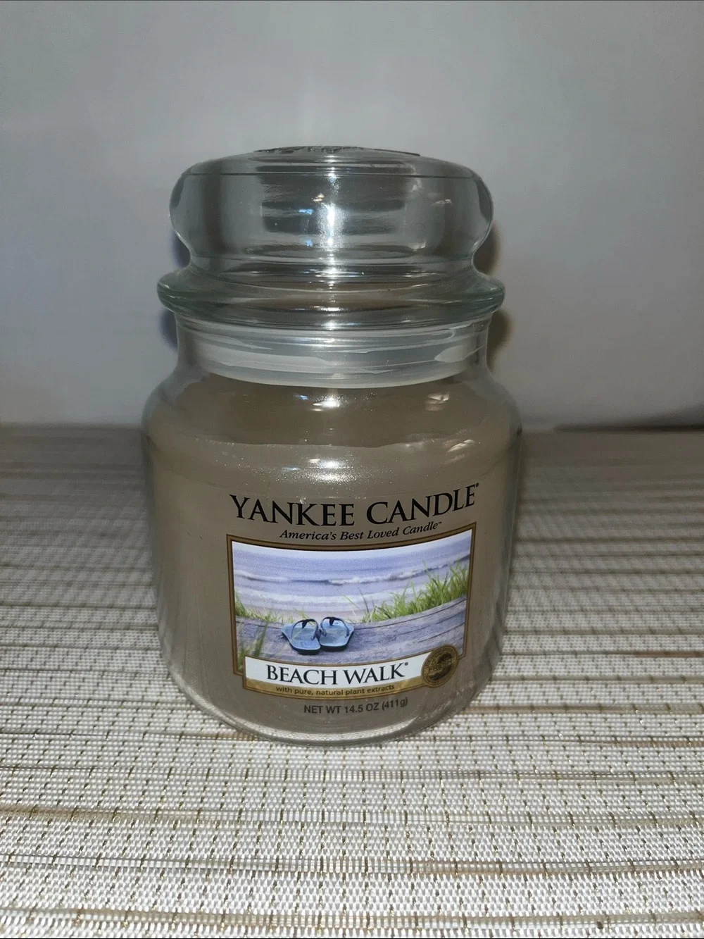 Yankee Candle Beach Walk Jar Candle - Cream